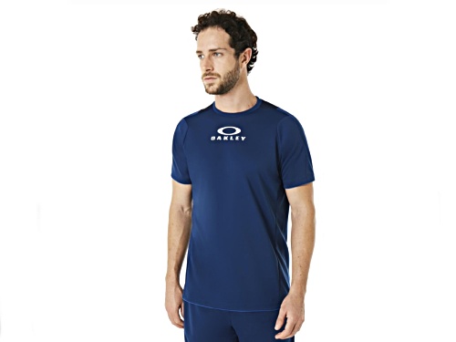 Oakley Men's Dark Blue Enhance Crew Neck Workout T-Shirt with Logo in Size Medium