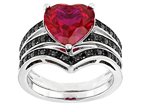 3.27ct Heart Shape Lab Ruby & .21ctw Black Spinel Rhodium Over Silver Chevron Ring and Band Set - Size 9