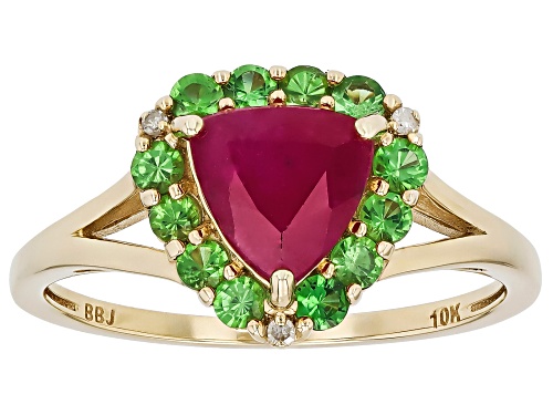 1.30ct John Saul Ruby With 0.51ctw Tsavorite And 0.01ctw White Diamond 10k Yellow Gold Ring - Size 7