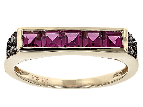 1.00ctw Grape Color Garnet With 0.09ctw Champagne Diamond 10k Yellow Gold Ring - Size 7