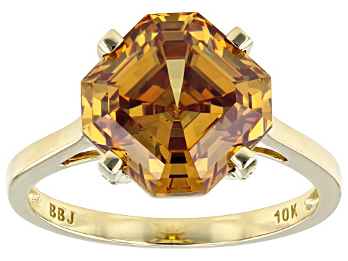 6.59ct Asscher Cut Cognac Strontium Titanate With 0.06ctw Champagne Diamond 10k Yellow Gold Ring - Size 8