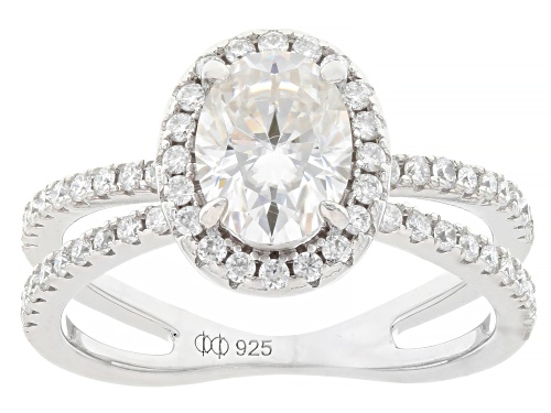 MOISSANITE FIRE® 2.10CTW DEW OVAL AND ROUND PLATINEVE® RING - Size 9