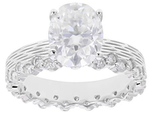 MOISSANITE FIRE® 4.02CTW DEW OVAL AND ROUND PLATINEVE® RING - Size 7
