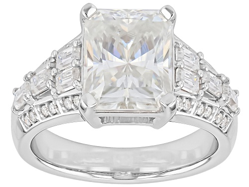 MOISSANITE FIRE® 4.70CTW DEW RADIANT WITH EMERALD CUT AND ROUND PLATINEVE® RING - Size 9