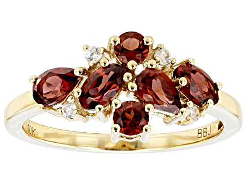 1.11ctw Vermelho Garnet™ With 0.07ctw White Zircon 10k Yellow Gold January Birthstone Band Ring - Size 7