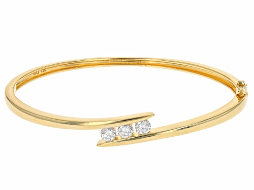 MOISSANITE FIRE® .99CTW DEW ROUND 14K YELLOW GOLD OVER SILVER BANGLE BRACELET - Size 7.25