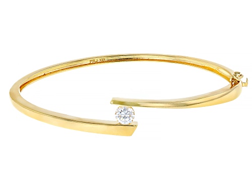 MOISSANITE FIRE® .60CT DEW ROUND 14K YELLOW GOLD OVER SILVER BANGLE BRACELET - Size 7.25