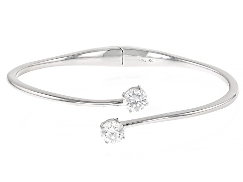 MOISSANITE FIRE® 2.40CTW DEW ROUND PLATINEVE® BANGLE BRACELET - Size 7.25