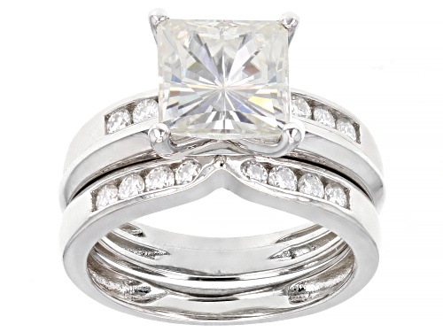 Photo of MOISSANITE FIRE(R) 2.98CTW DEW SQUARE BRILLIANT AND ROUND PLATINEVE(R) RING WITH TWO BANDS - Size 8