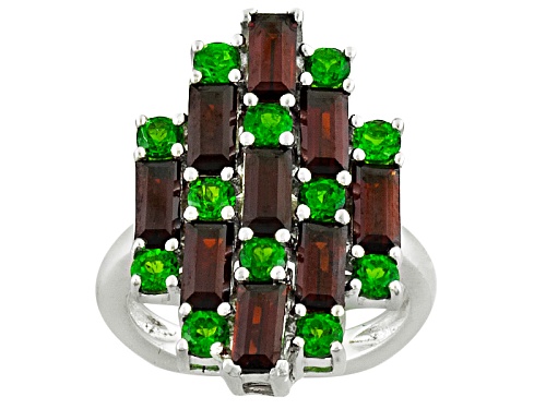 Photo of 2.70ctw Baguette Vermelho Garnet™ With 1.20ctw Round Russian Chrome Diopside Sterling Silver Ring - Size 7