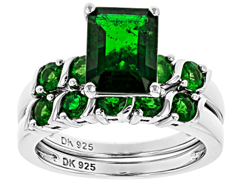1.87ct Emerald Cut & .99ctw Round Chrome Diopside Rhodium Over Silver Ring With Band - Size 6