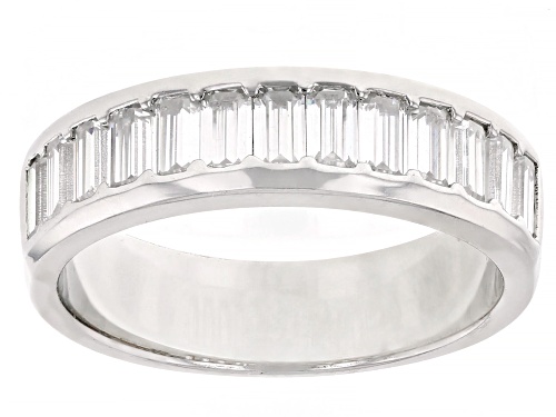 Pre-Owned MOISSANITE FIRE® 1.30CTW DEW BAGUETTE CUT PLATINEVE® BAND RING - Size 5