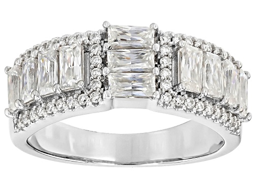Pre-Owned MOISSANITE FIRE® 1.43CTW DEW BAGUETTE  AND ROUND BRILLIANT PLATINEVE® RING - Size 6