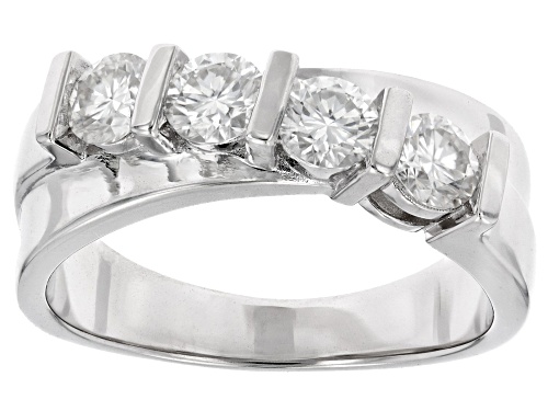 Pre-Owned MOISSANITE FIRE® .92CTW DEW ROUND  BRILLIANT PLATINEVE® RING - Size 6