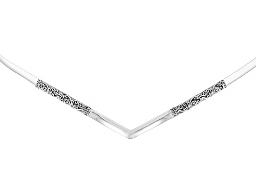 Pre-Owned Artisan Collection of Bali™ Sterling Silver "V" Collar Necklace