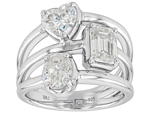 Pre-Owned MOISSANITE FIRE® 2.71CTW DEW EMERALD CUT, HEART SHAPE AND OVAL PLATINEVE® RING - Size 6