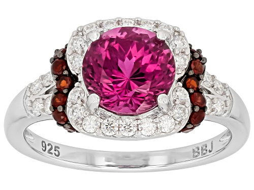 Pre-Owned 2.25ctw Cranberry Zandrite(R), 0.25ctw Vermelho Garnet™& 0.31ctw Moissanite Rhodium Over S - Size 6