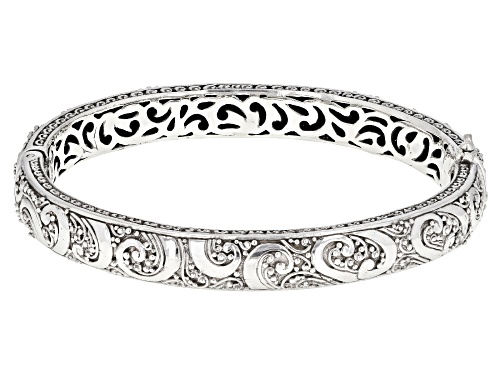 Photo of Pre-Owned Artisan Collection Of Bali™ Sterling Silver Textured Filigree Bangle Bracelet - Size 7