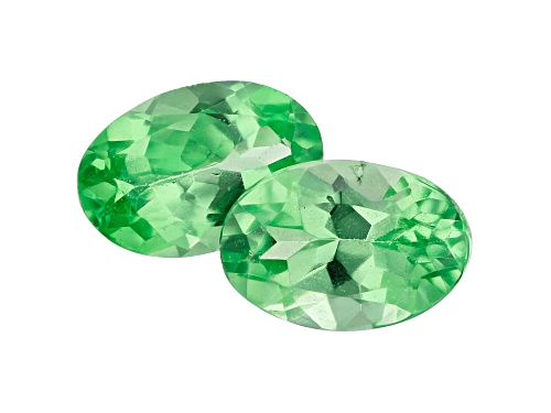 MATCHED PAIR OF TANZANIAN TSAVORITE GARNET 0.80CTW 6X4MM OVAL
