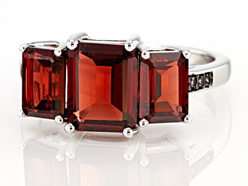 4.83ctw Emerald Cut Vermelho Garnet(TM) With Champagne Diamond Accent Rhodium Over Silver Ring - Size 7