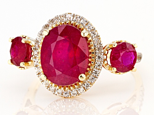 4.00ctw Oval and Round Mahaleo® Ruby with .40ctw Round White Zircon 10k Yellow Gold 3-Stone Ring - Size 7