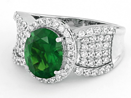 Bella Luce® 3.95ctw Emerald And White Diamond Simulants Rhodium Over Sterling Silver Ring - Size 10