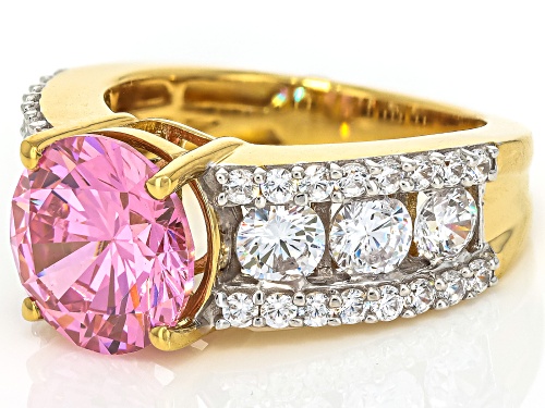 Bella Luce® 8.75ctw Pink And White Diamond Simulants Eterno™ Yellow Ring(5.30ctw DEW) - Size 8