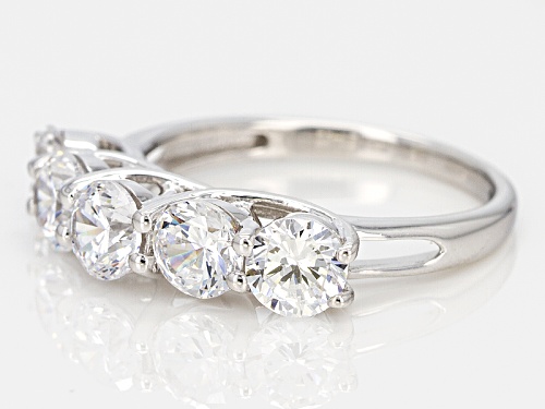 Bella Luce® 4.30ctw Diamond Simulant Rhodium Over Sterling Silver 5 Stone Ring (2.60ctw Dew) - Size 8