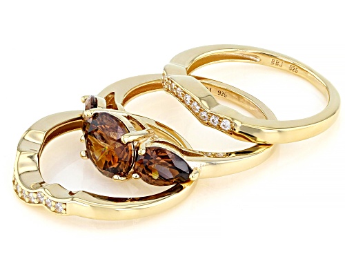 Bella Luce ® 6.39ctw Mocha And White Diamond Simulants Eterno™ Yellow Ring With Bands (3.68ctw DEW) - Size 8