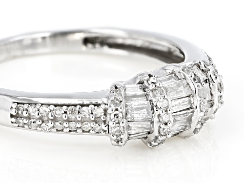0.50ctw Baguette And Round White Diamond 10k White Gold Ring - Size 7