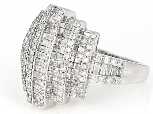 1.46ctw Baguette And Round White Diamond 10K White Gold Ring - Size 9
