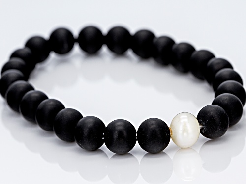 8-9mm White Cultured Freshwater Pearl & Black Onyx Stretch Bracelet