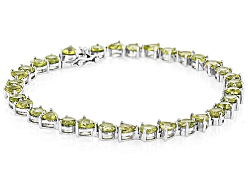 8.00ctw Trillion And 7.50ctw Round Manchurian Peridot™ Rhodium Over Silver Tennis Bracelet - Size 8