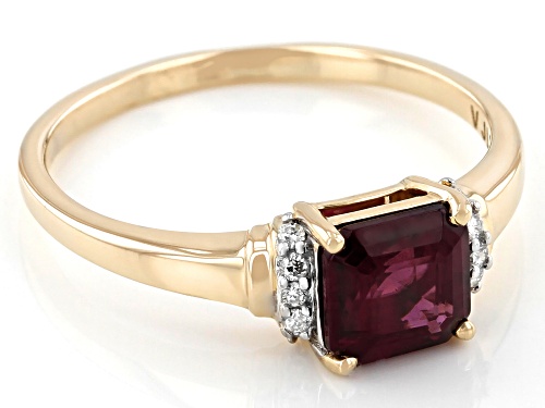 1.27ct Octagonal Grape Color Garnet With 0.04ctw White Diamond Accent 10K Yellow Gold Ring - Size 7