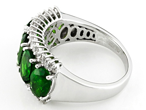4.10ctw Oval Russian Chrome Diopside And .50ctw Round White Zircon Sterling Silver 5-Stone Ring - Size 5
