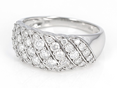 0.95ctw Round White Diamond 10k White Gold Ring - Size 6