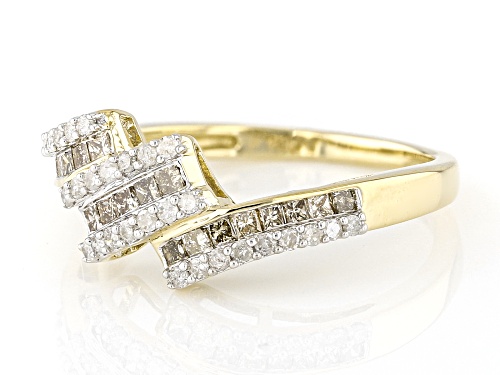 0.55ctw Princess Cut Champagne Diamond And Round White Diamond 10k Yellow Gold Bypass Band Ring - Size 8
