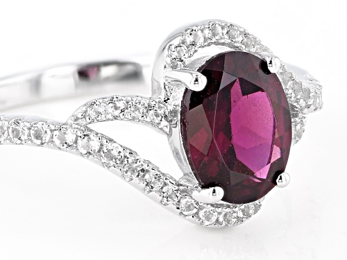 1.35ctw Raspberry Rhodolite With 0.46ctw White Topaz Rhodium Over Sterling Silver Ring - Size 8