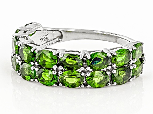 3.10ctw Oval Chrome Diopside Rhodium Over Sterling Silver Ring - Size 7