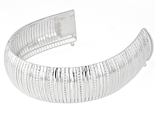 Sterling Silver Diamond Cut Striped Omega Bracelet - Size 6.75