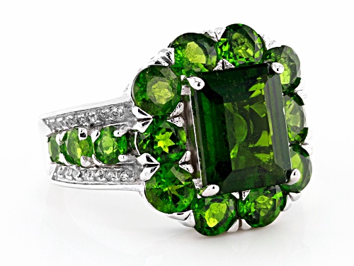 5.75ctw emerald cut & round chrome diopside with .23ctw round white zircon rhodium over silver ring - Size 7