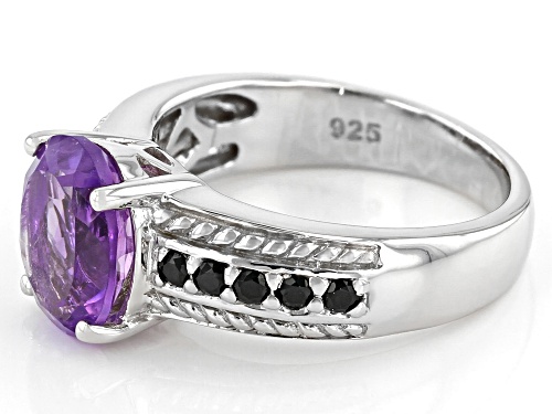 2.05CT AFRICAN AMETHYST WITH 0.21CTW BLACK SPINEL RHODIUM OVER STERLING SILVER RING - Size 8