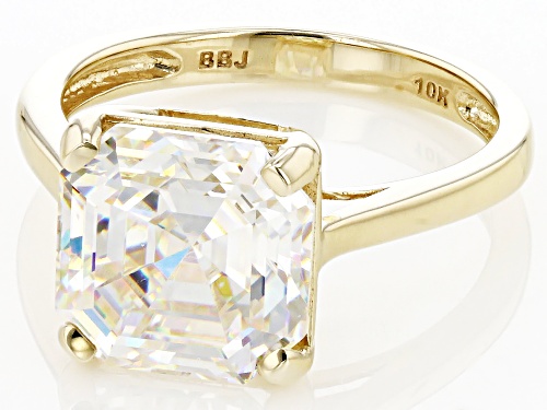 6.25ct Asscher Cut Strontium Titanate 10K Yellow Gold Solitaire Ring - Size 9