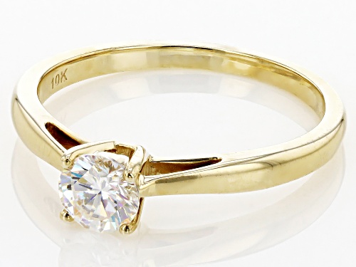 .70ct Round Strontium Titanate 10K Yellow Gold Solitaire Ring - Size 8