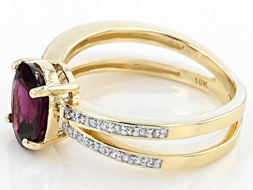 1.78ct Oval Grape Color Garnet With .19ctw Round White Zircon 10k Yellow Gold Ring. - Size 8