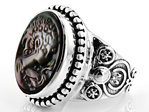 Artisan Collection Of India™ 18x13mm Oval Carved Mother Of Pearl Cameo Sterling Silver Ring - Size 8
