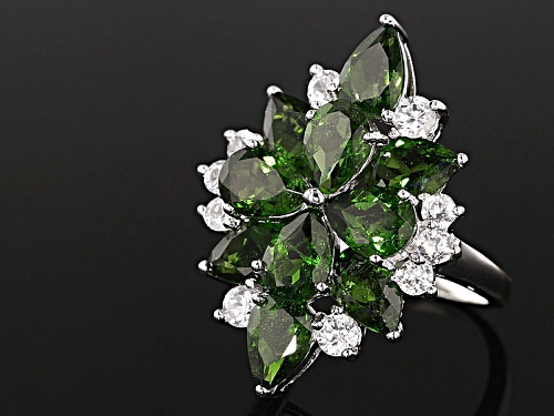 6.90ctw Pear Shape Russian Chrome Diopside With 1.16ctw Round White Zircon Sterling Silver Ring - Size 4