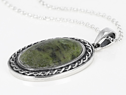 Artisan Collection of Ireland™ Oval Connemara Marble Sterling Silver Shield Pendant With Chain