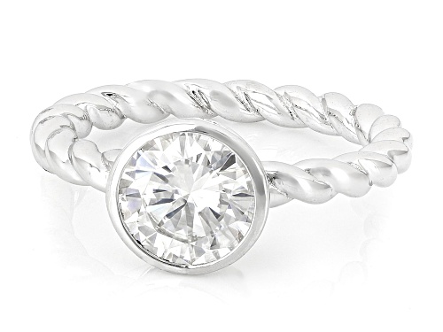 MOISSANITE FIRE® 1.90CT DEW ROUND BRILLIANT PLATINEVE® RING - Size 8