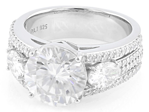 MOISSANITE FIRE® 5.32CTW DEW ROUND AND OVAL PLATINEVE® RING - Size 8